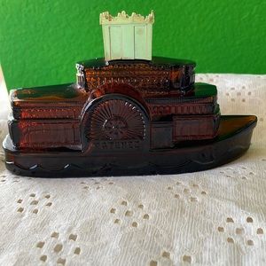 Avon PaddleWheel Boat bottle.